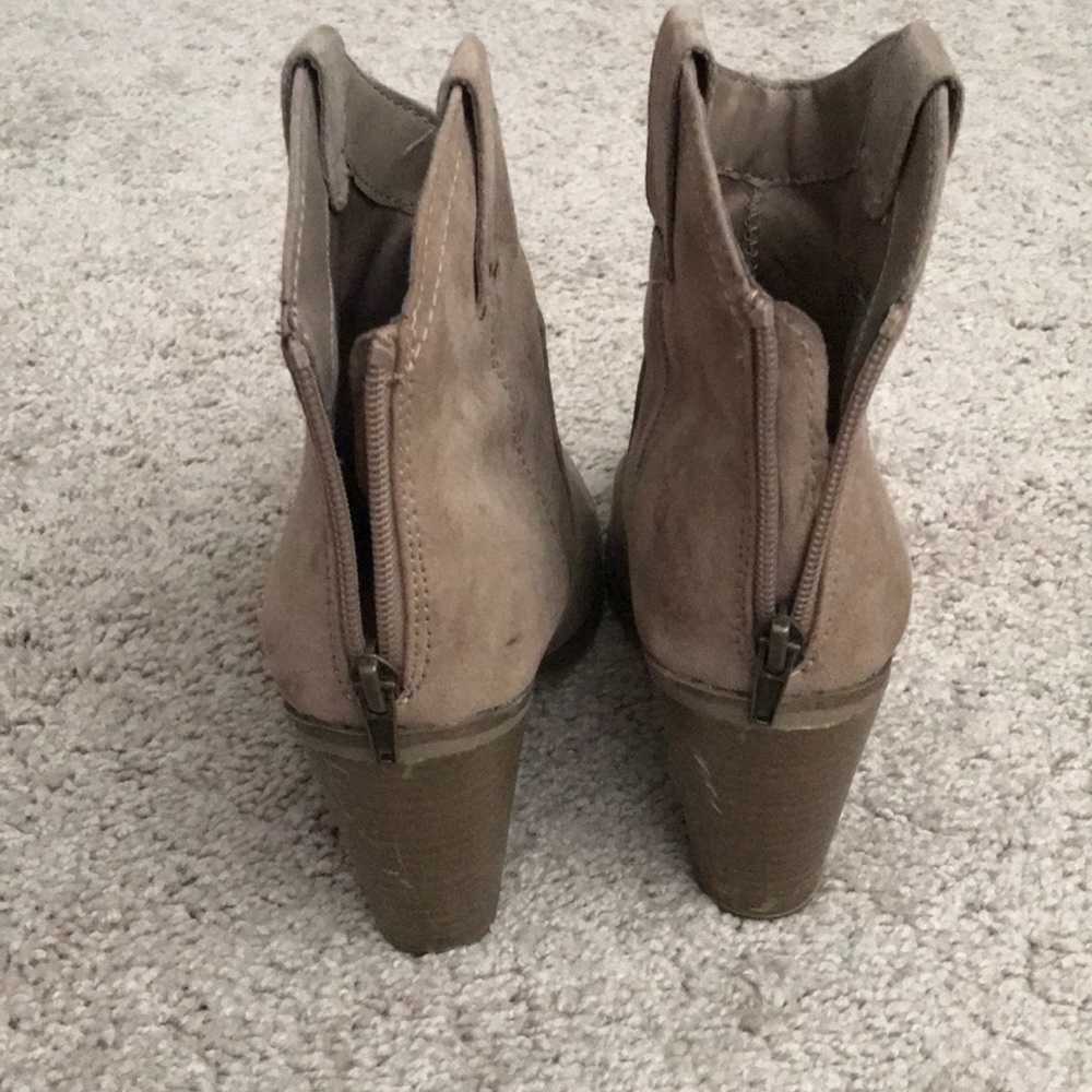 Tan booties - Picture 3 of 5